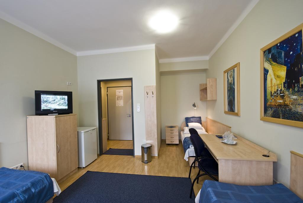 Hotel Kerpely Dunaújváros 객실 사진