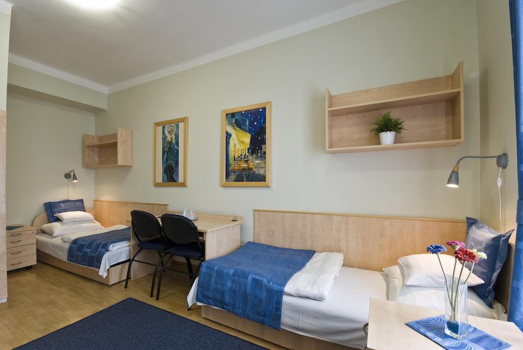 Hotel Kerpely Dunaújváros 객실 사진