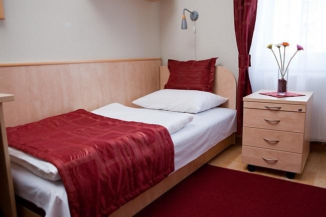 Hotel Kerpely Dunaújváros 외부 사진