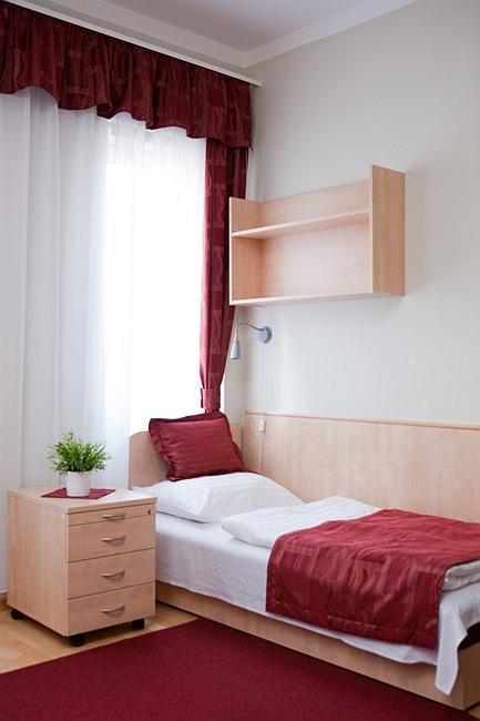 Hotel Kerpely Dunaújváros 외부 사진